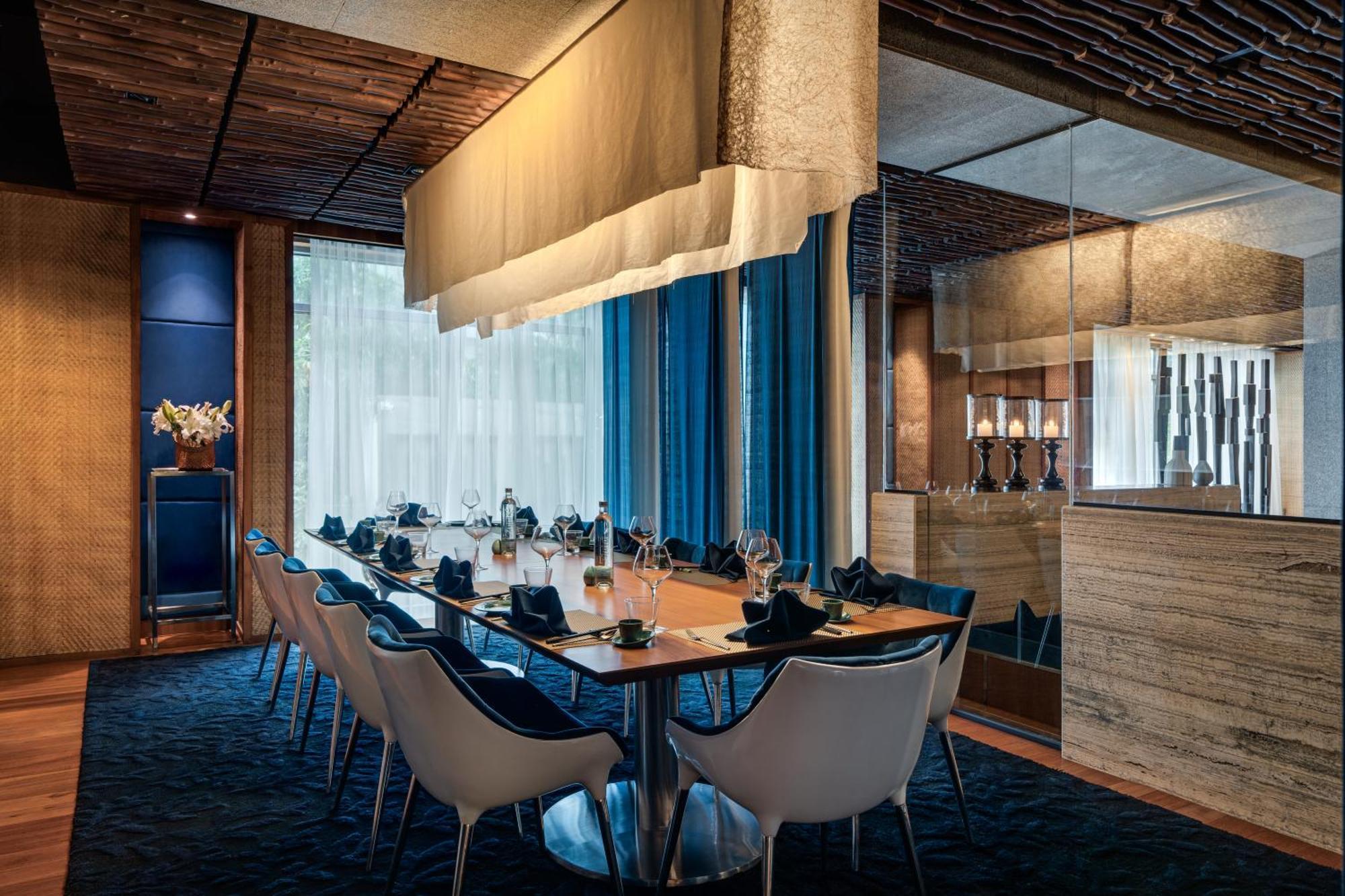 Avasa Hotel Хидерабад Екстериор снимка