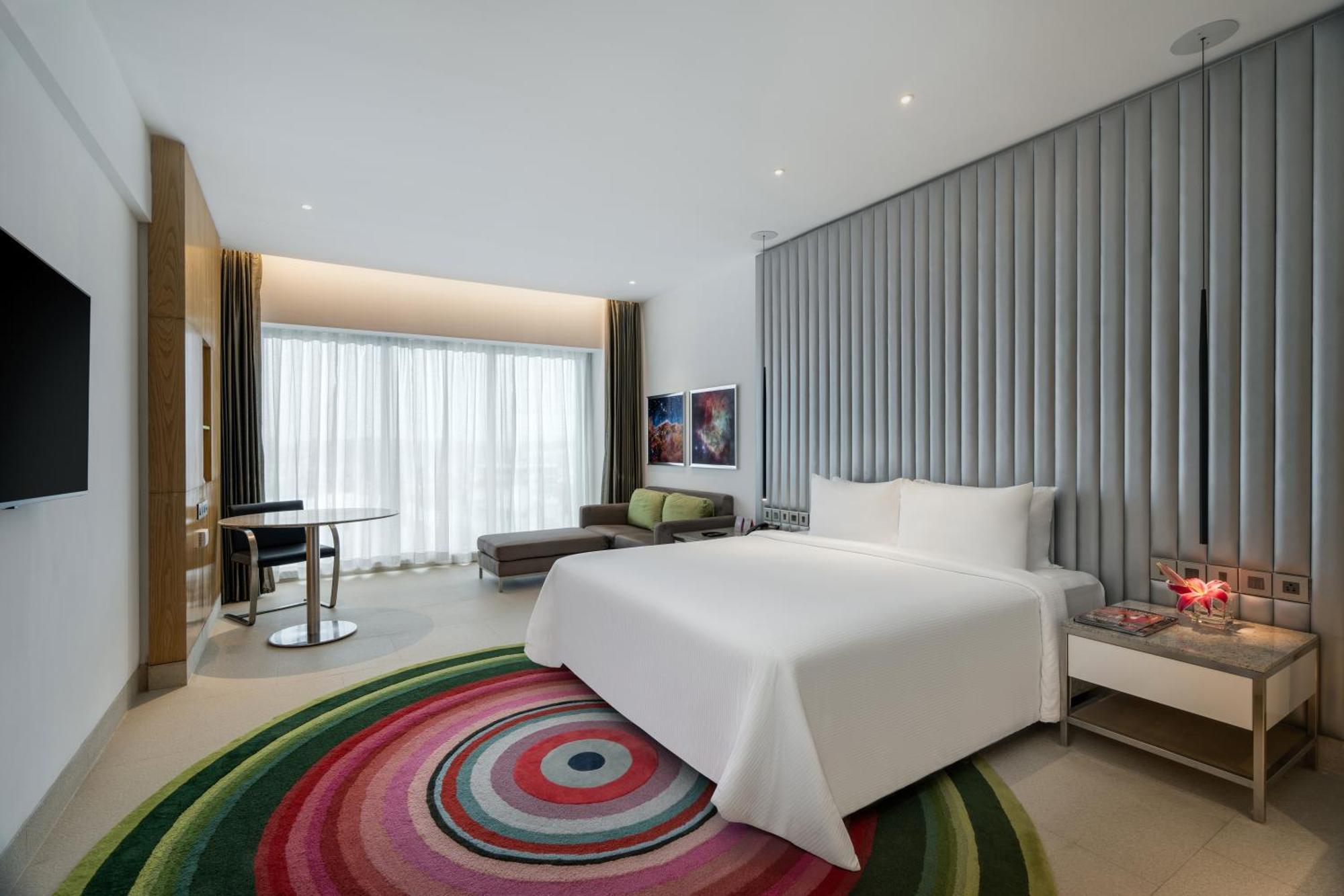 Avasa Hotel Хидерабад Екстериор снимка