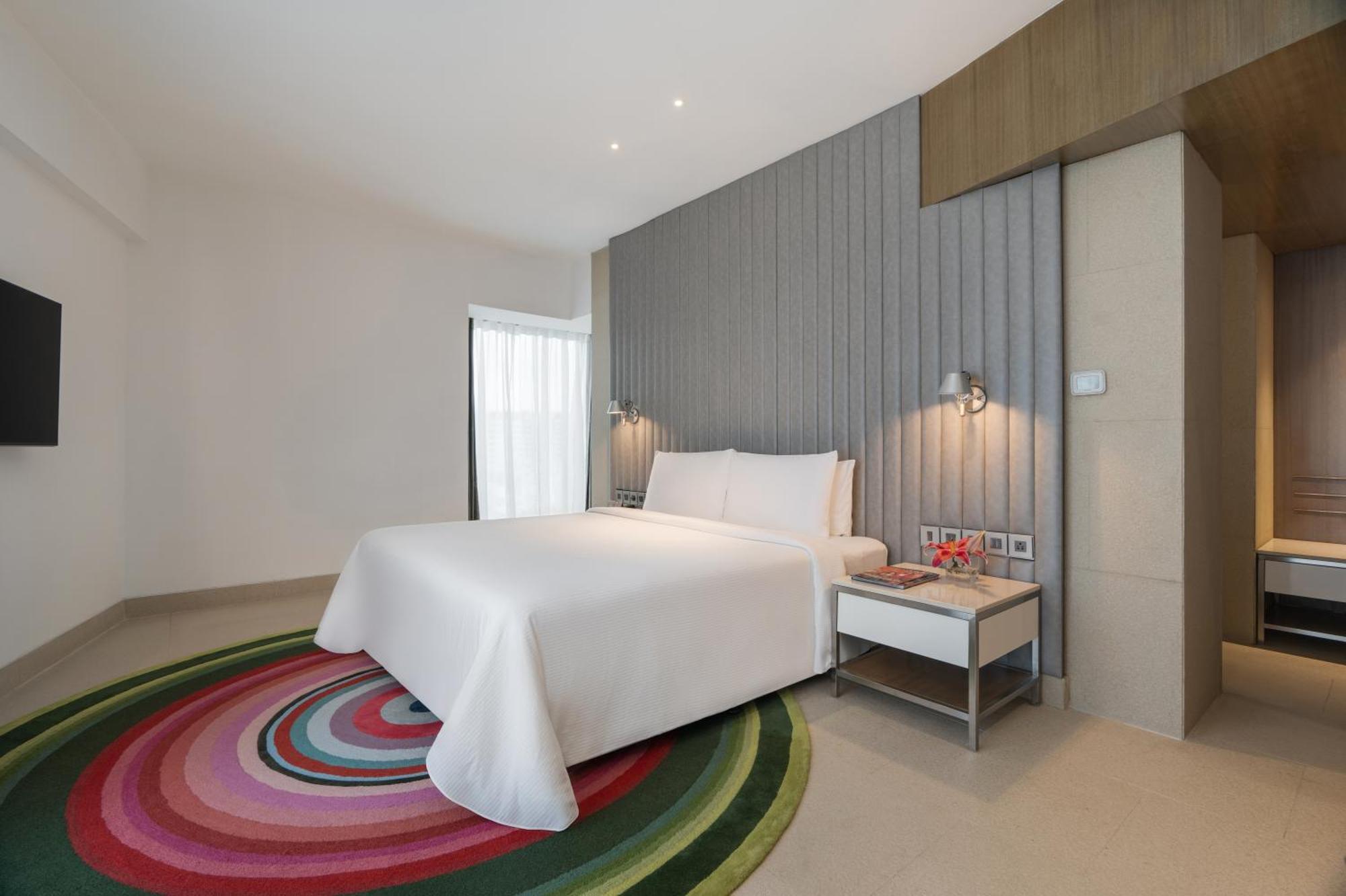 Avasa Hotel Хидерабад Екстериор снимка